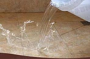繁峙漏水维修 免砸砖防水材料该如何施工